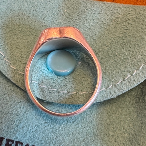 Tiffany & Co. Silver Heart Ring with Blue Pouch - Picture 5 of 9